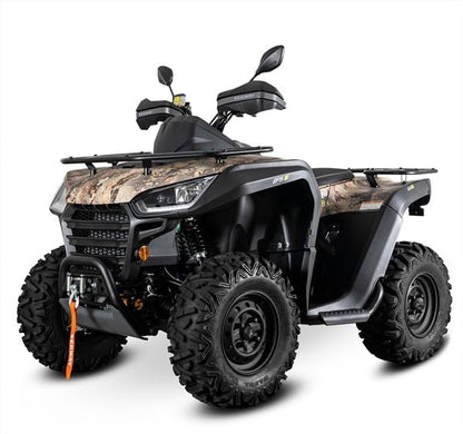 Cuatrimoto utilitaria Segway Snarler ATV6 B de 570 cc, 4x4, apta para circular en carretera, con diseño de pradera y camuflaje